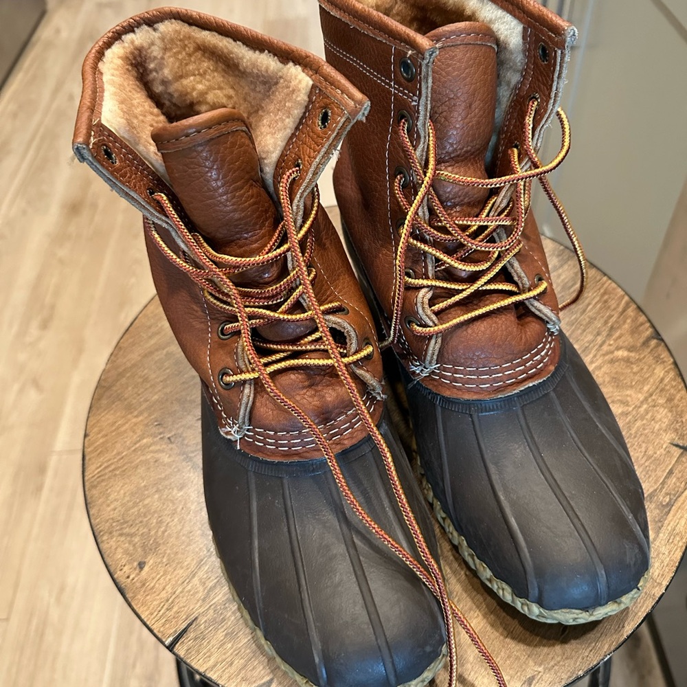 Women’s L.L. Bean boots 8”